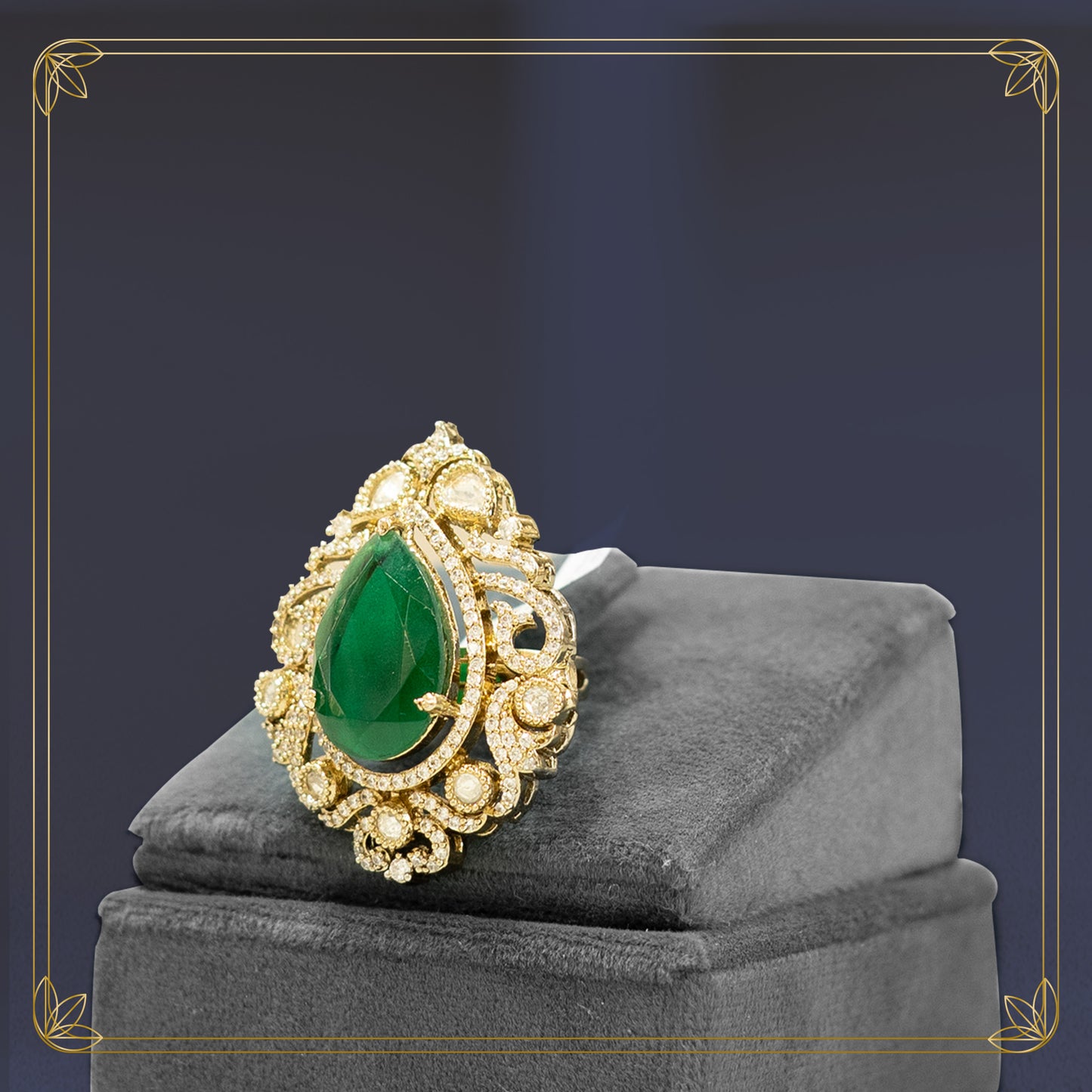 Imperial Emerald Teardrop Royal Ring