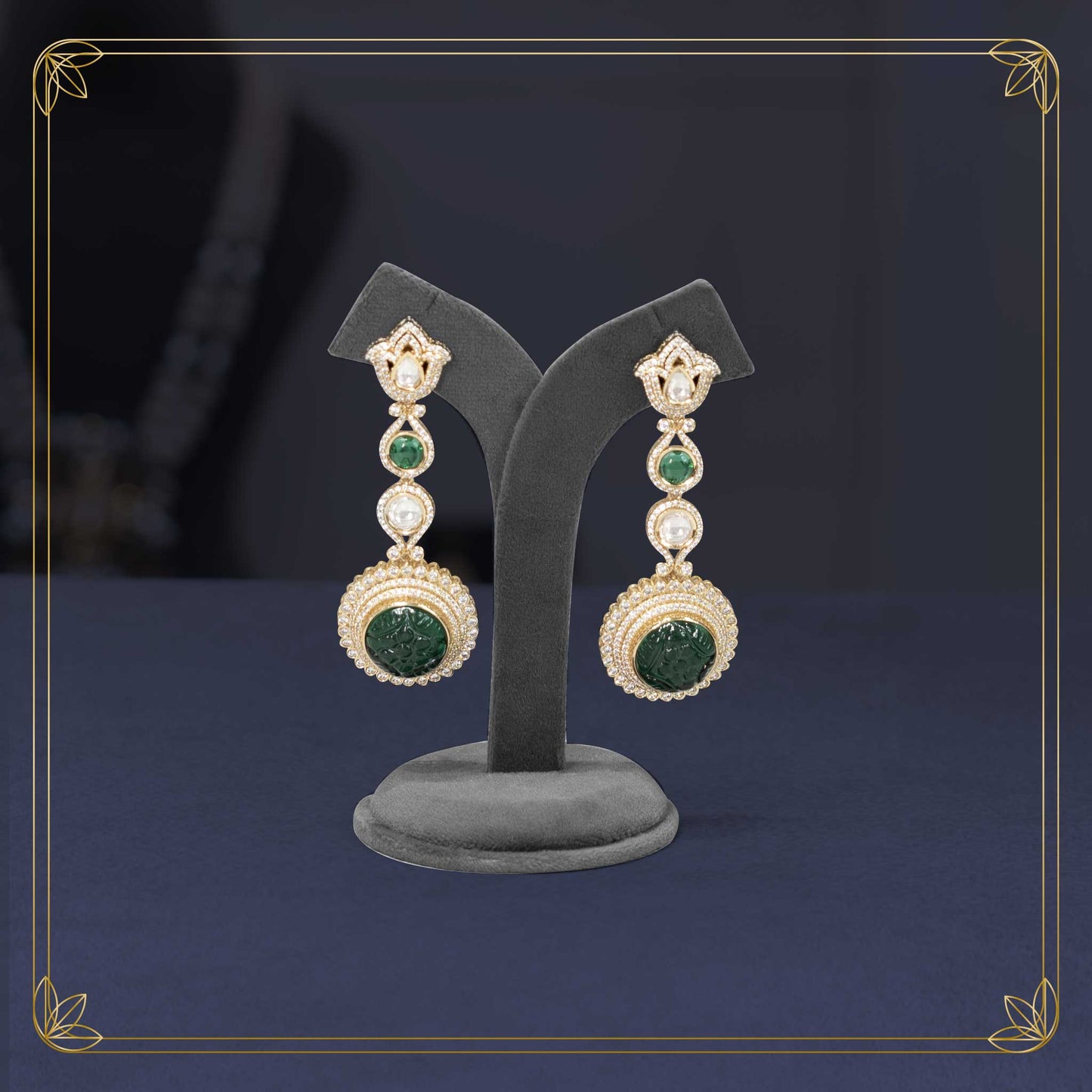 Dazzling Emerald Pendant Set