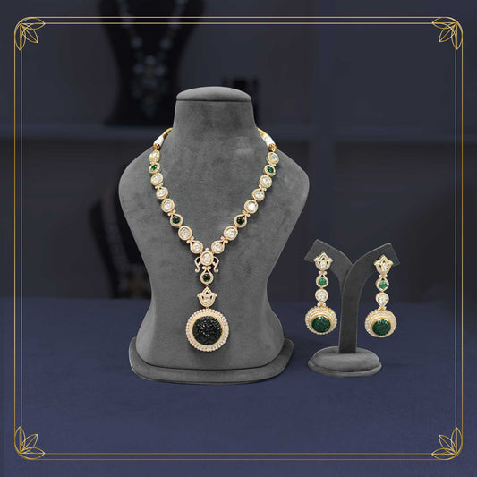 Dazzling Emerald Pendant Set
