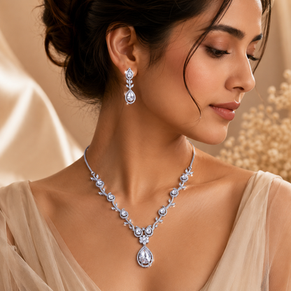 Moonvine Diamond Necklace