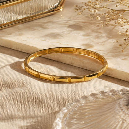 Gold Finish Minimalist Bracelet for Women (58753)