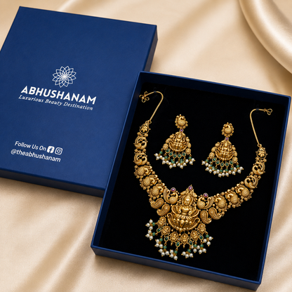 Emerald Lakshmi Jewellery Set