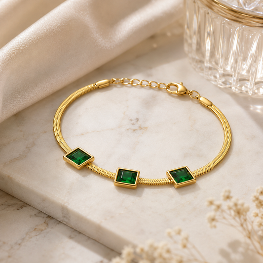 The Emerald Ribbon Bracelet (52193)