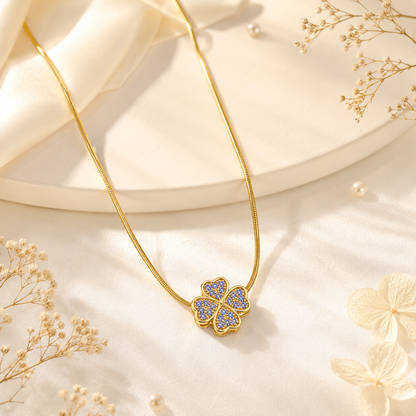 Lavender Clover Pendant (51867)