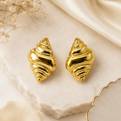 Golden Tide Shell Studs (52343)