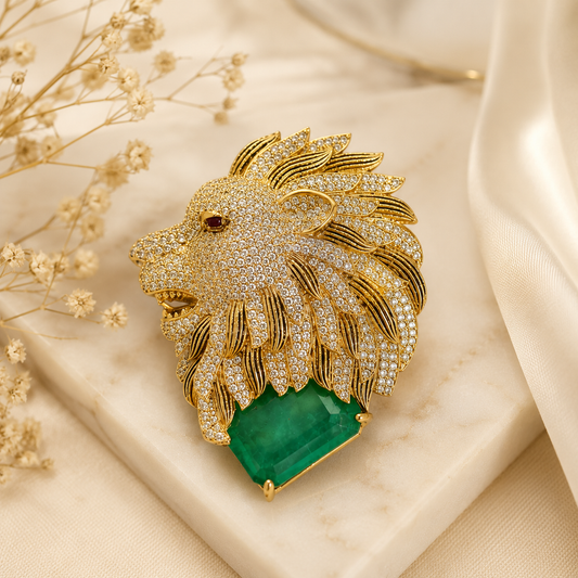 Royal Emerald Lion Brooch (54613)