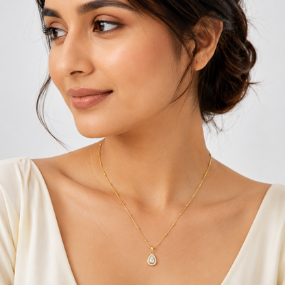 Pearlight Teardrop Pendant (51875)