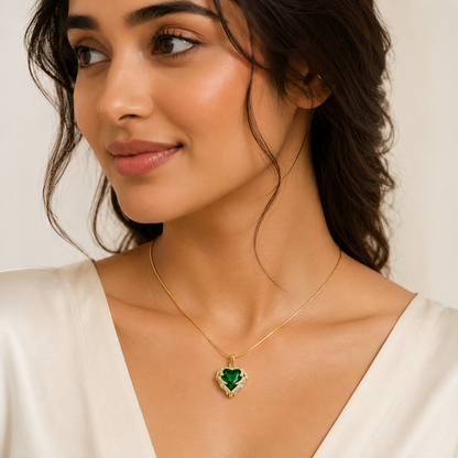 Emerald Heart Royale Pendant (51862)