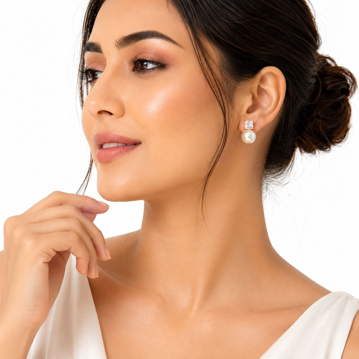 Celestia Pearl Stud Earrings (52413)