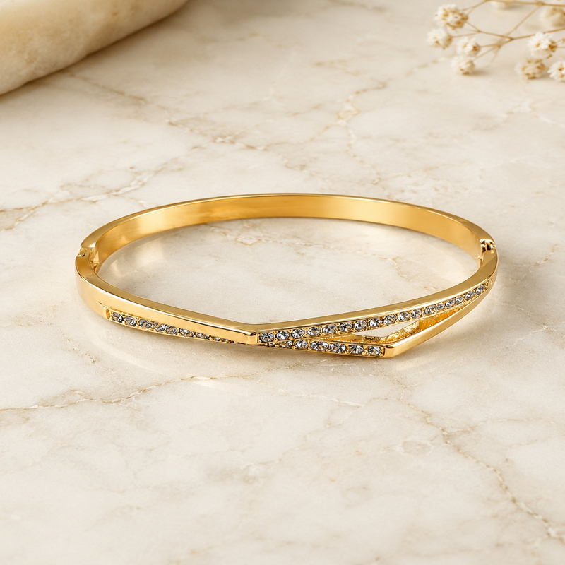 Gold-Plated Crystal V-Design Bracelet for Women (58729)